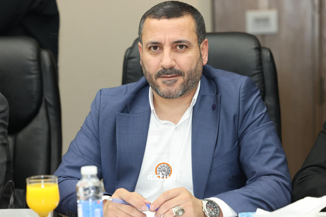 Madar Al-Saa Images 0.6744675274816162