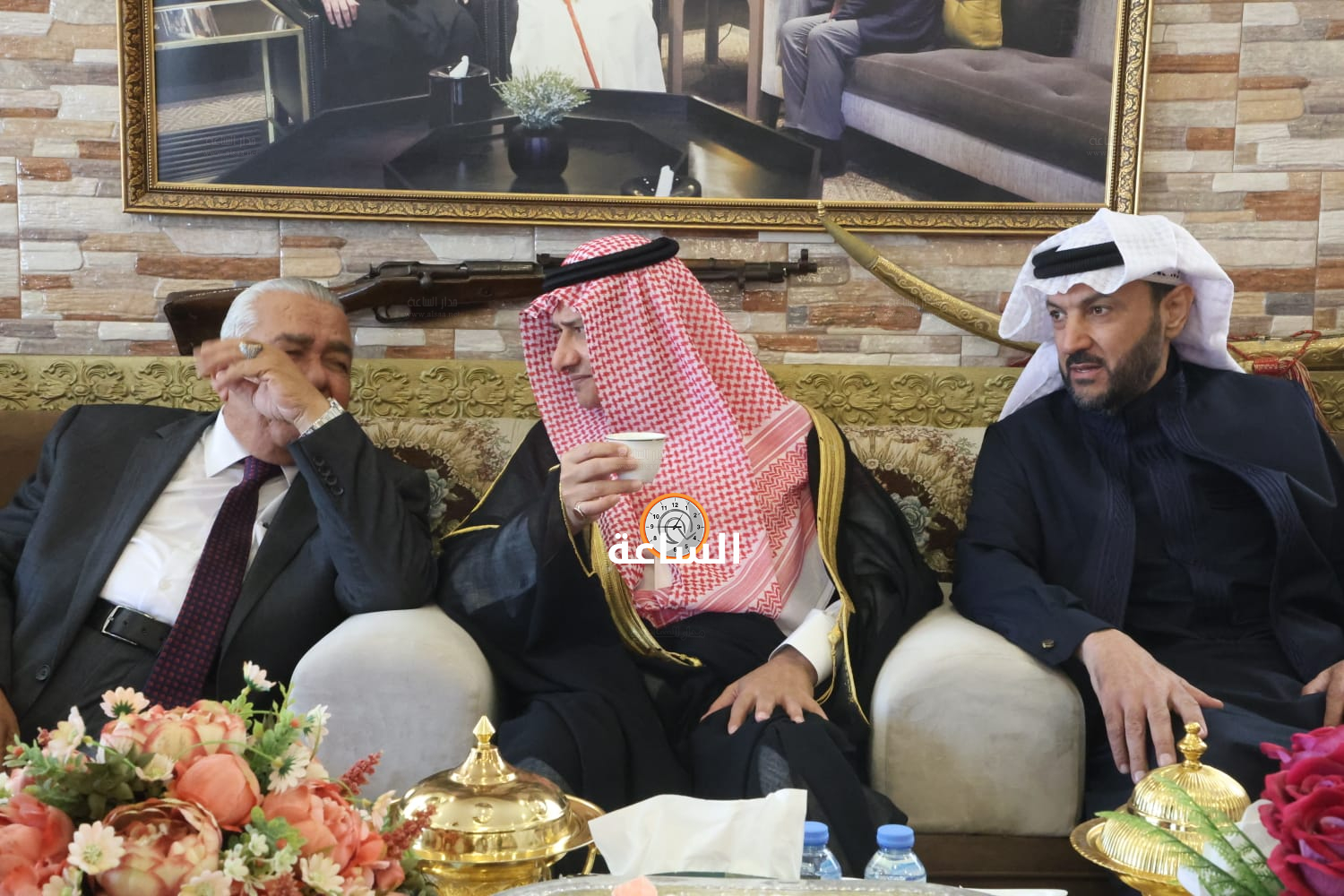 Madar Al-Saa Images 0.4540263397498103