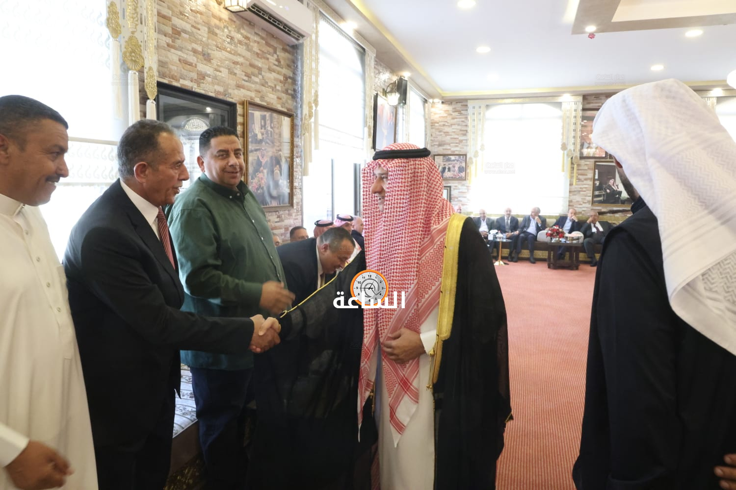 Madar Al-Saa Images 0.6433001417004676
