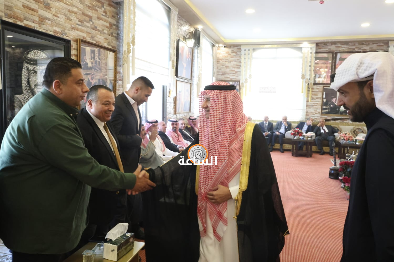 Madar Al-Saa Images 0.12861650020083915