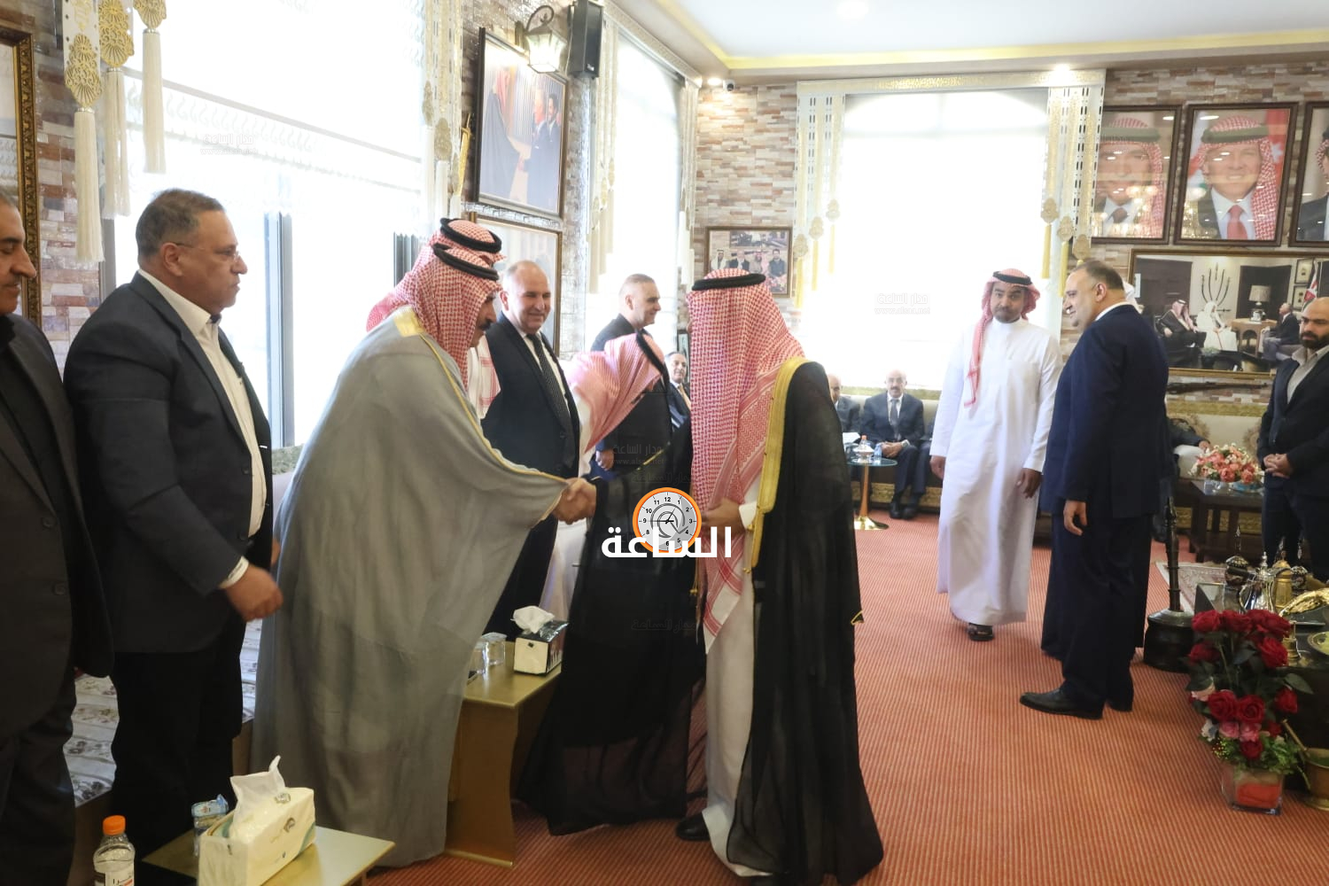 Madar Al-Saa Images 0.4473573450579763