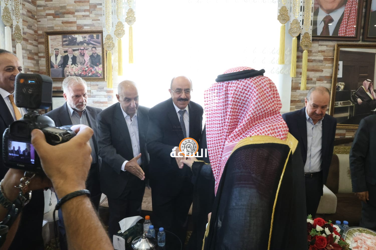 Madar Al-Saa Images 0.5690758610127741