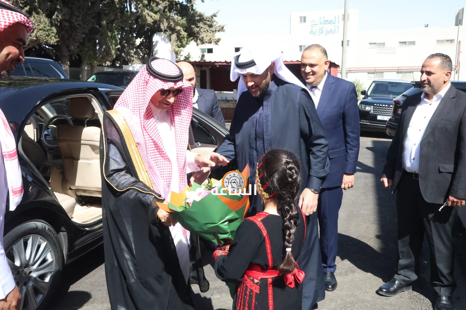 Madar Al-Saa Images 0.6484596950092734