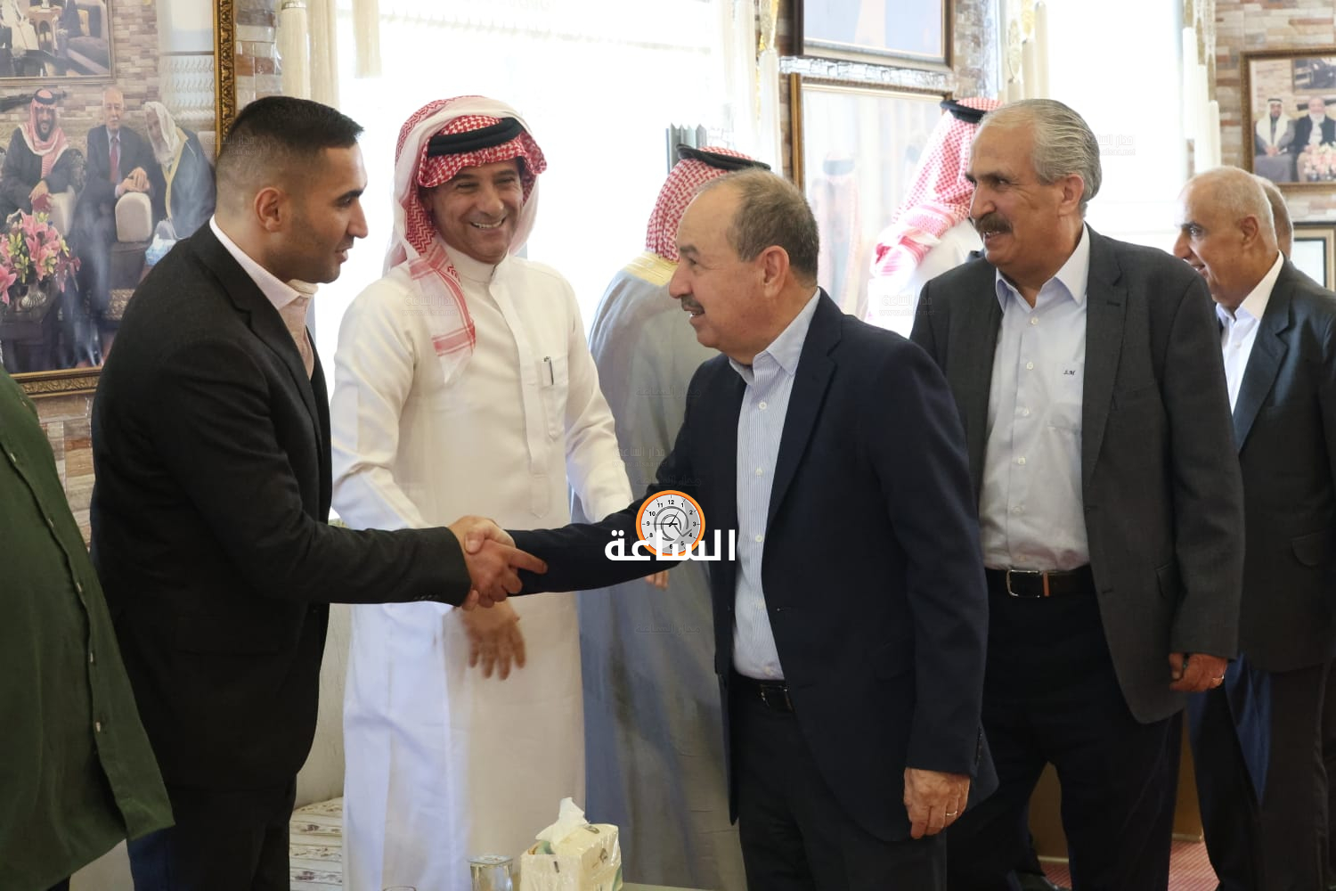Madar Al-Saa Images 0.5634296487199693