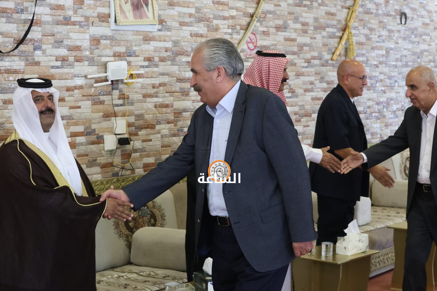 Madar Al-Saa Images 0.20840911266135365