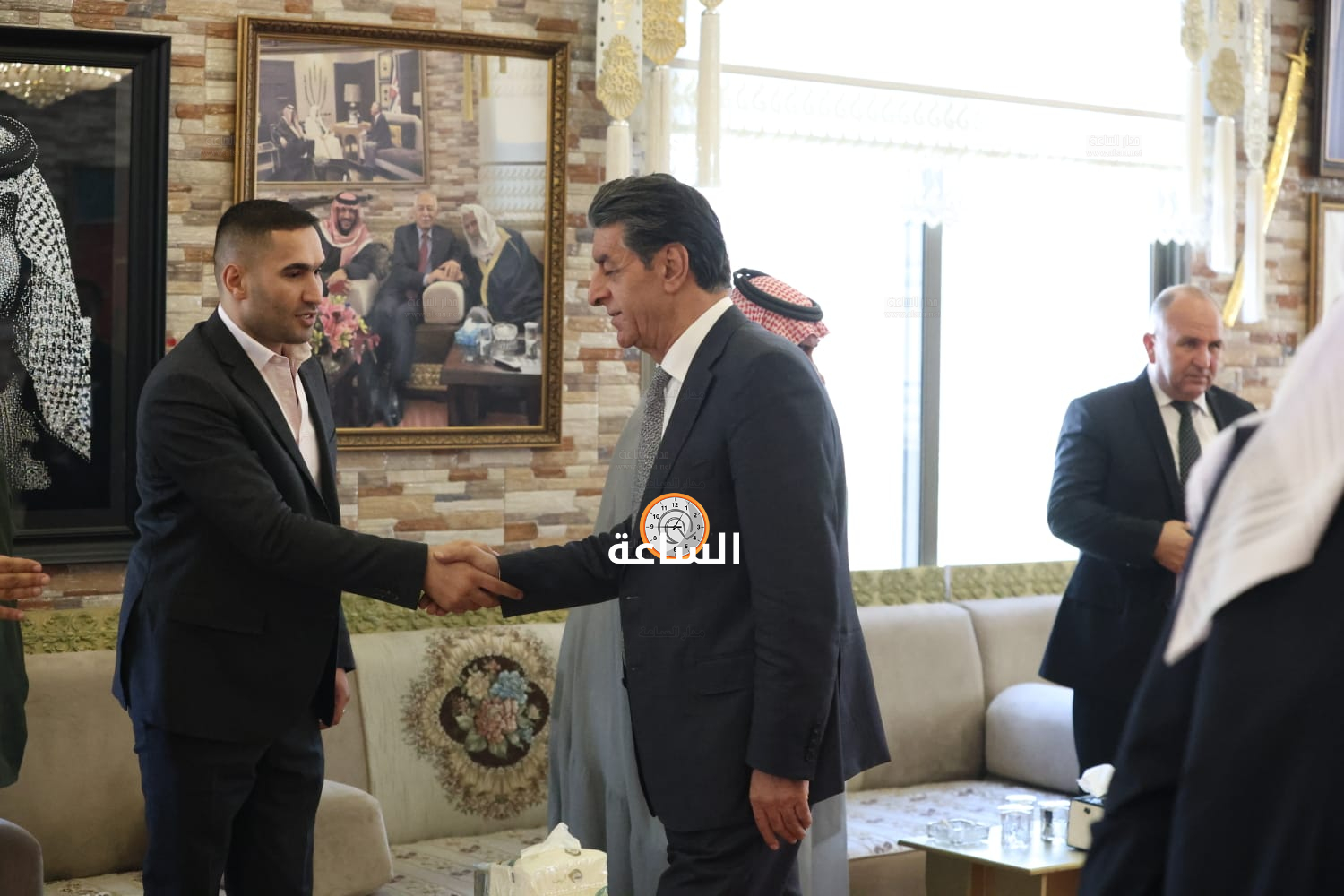 Madar Al-Saa Images 0.8135689685691303