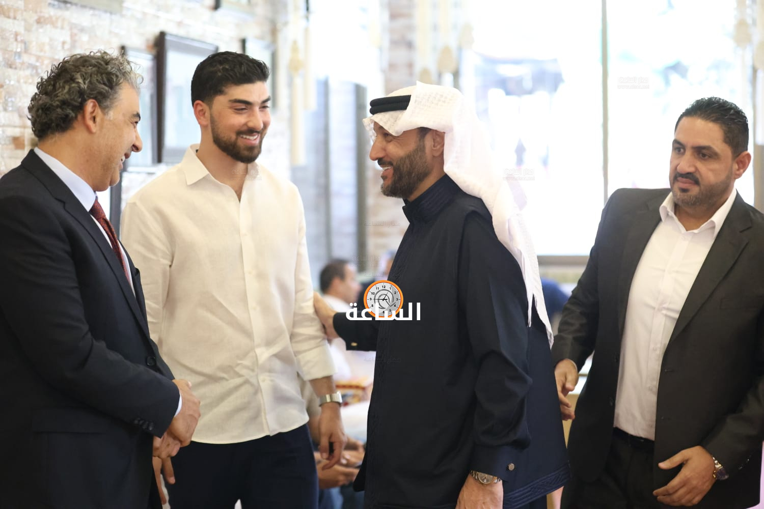 Madar Al-Saa Images 0.15715827529891202