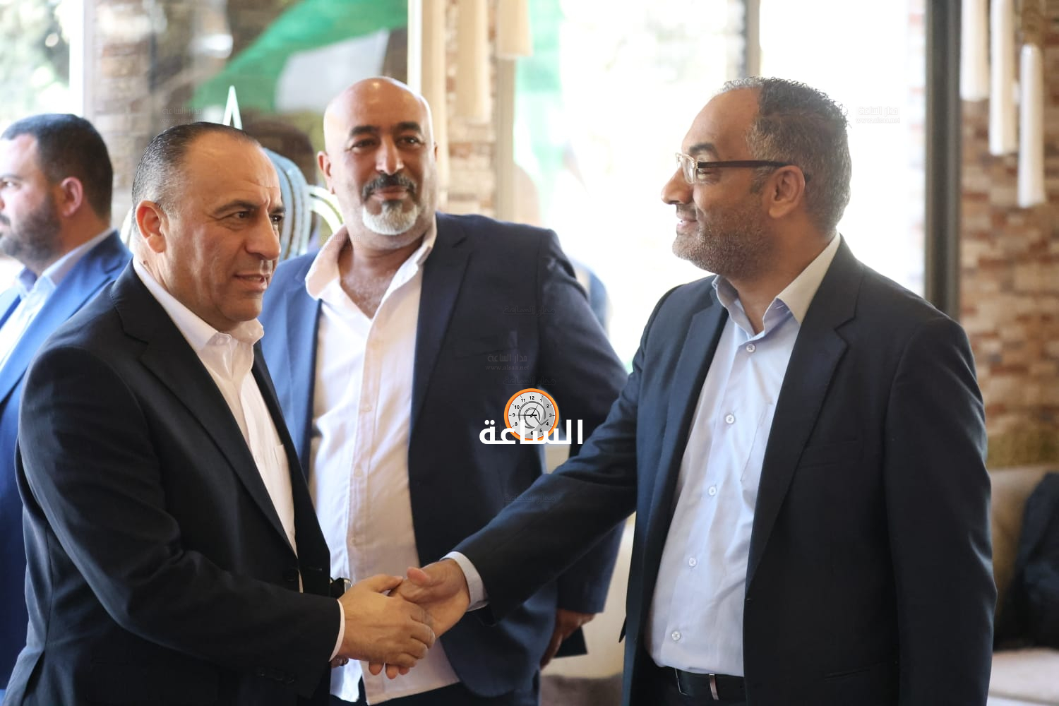 Madar Al-Saa Images 0.4688530235744973
