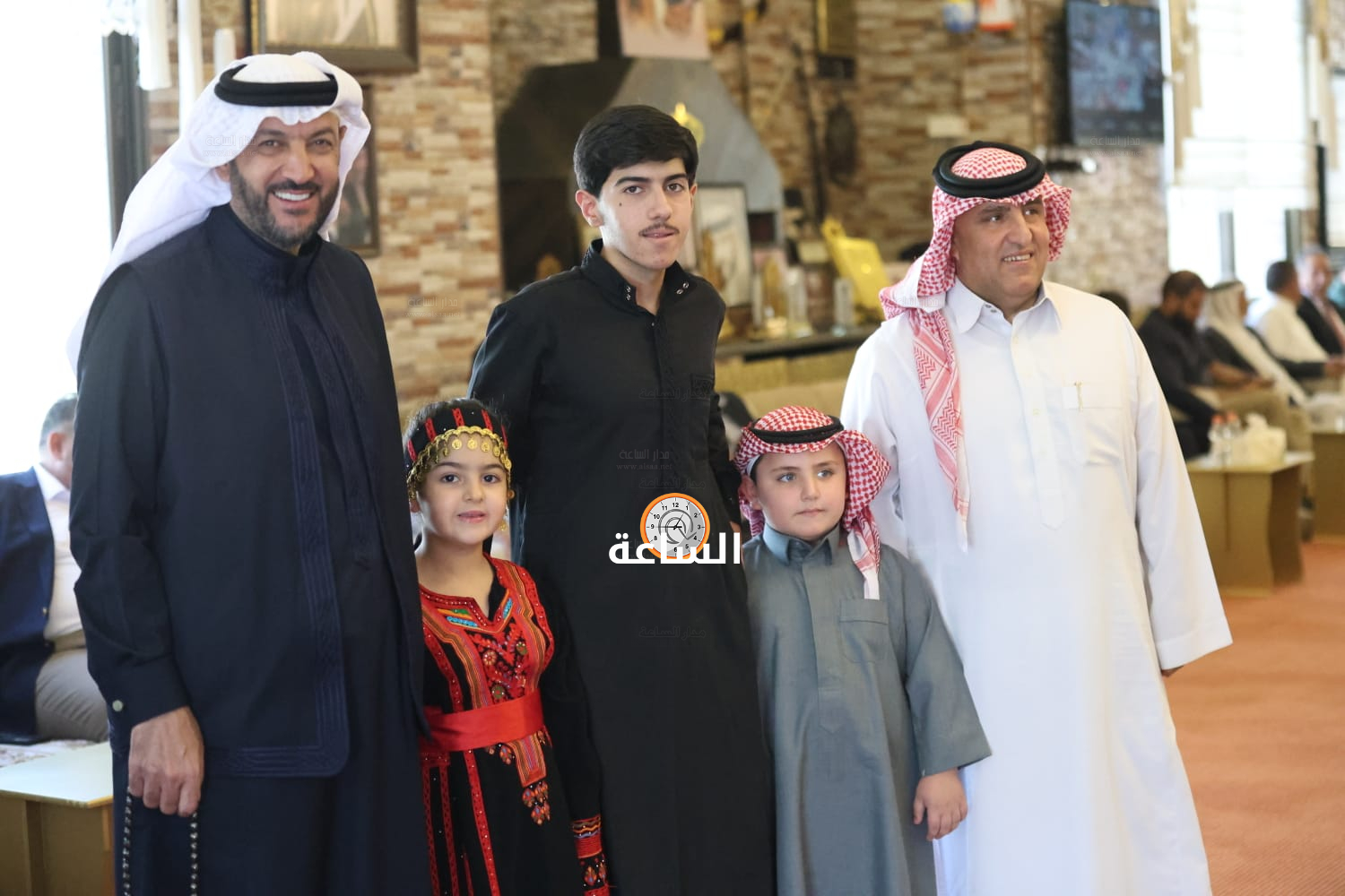 Madar Al-Saa Images 0.004979789010165492