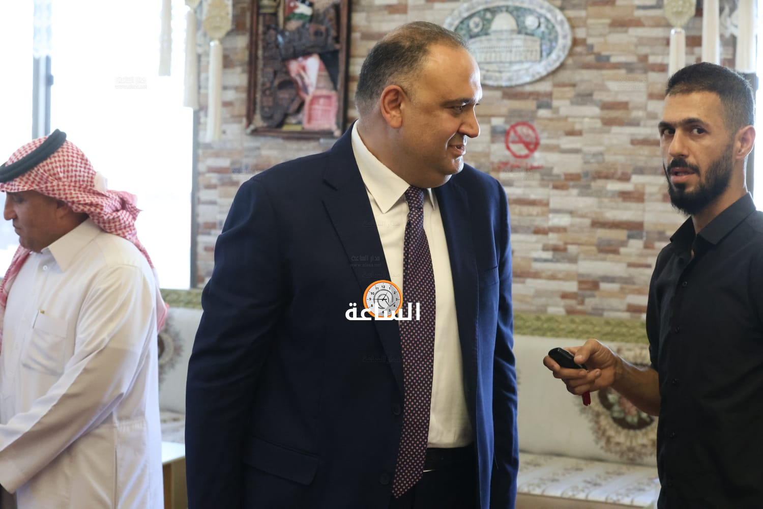 Madar Al-Saa Images 0.6403616802301556