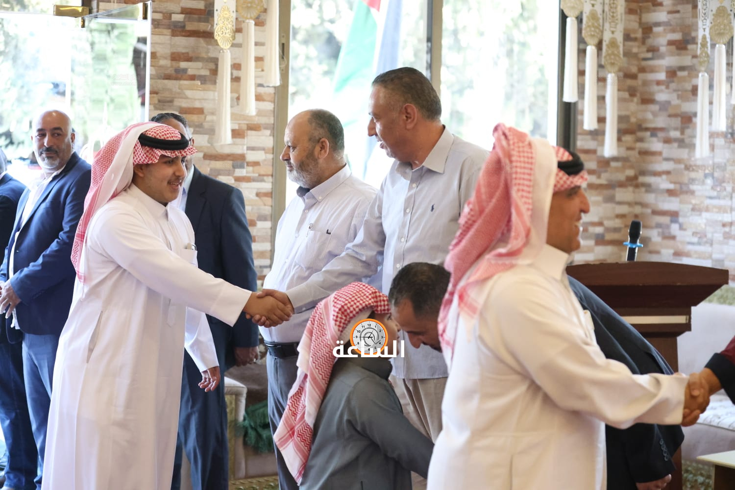 Madar Al-Saa Images 0.49321021687240496
