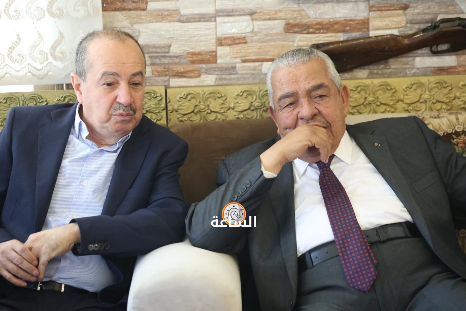 Madar Al-Saa Images 0.93774731072256