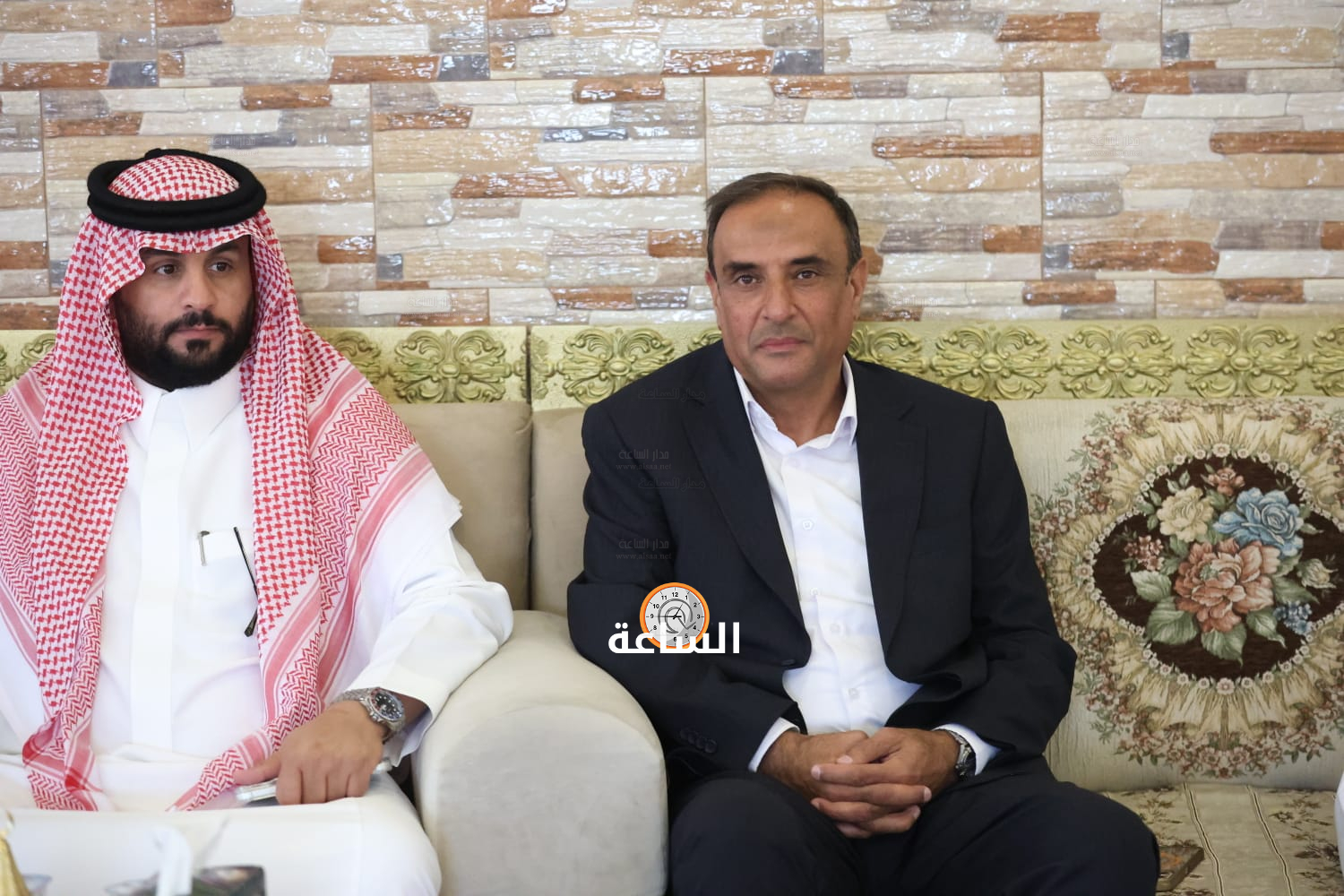 Madar Al-Saa Images 0.2440061326403017