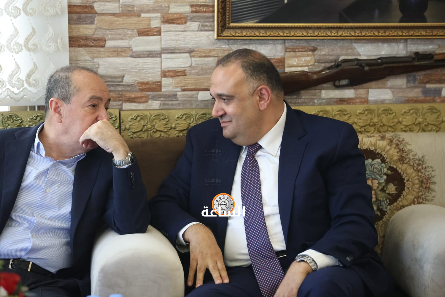Madar Al-Saa Images 0.5416243931494669