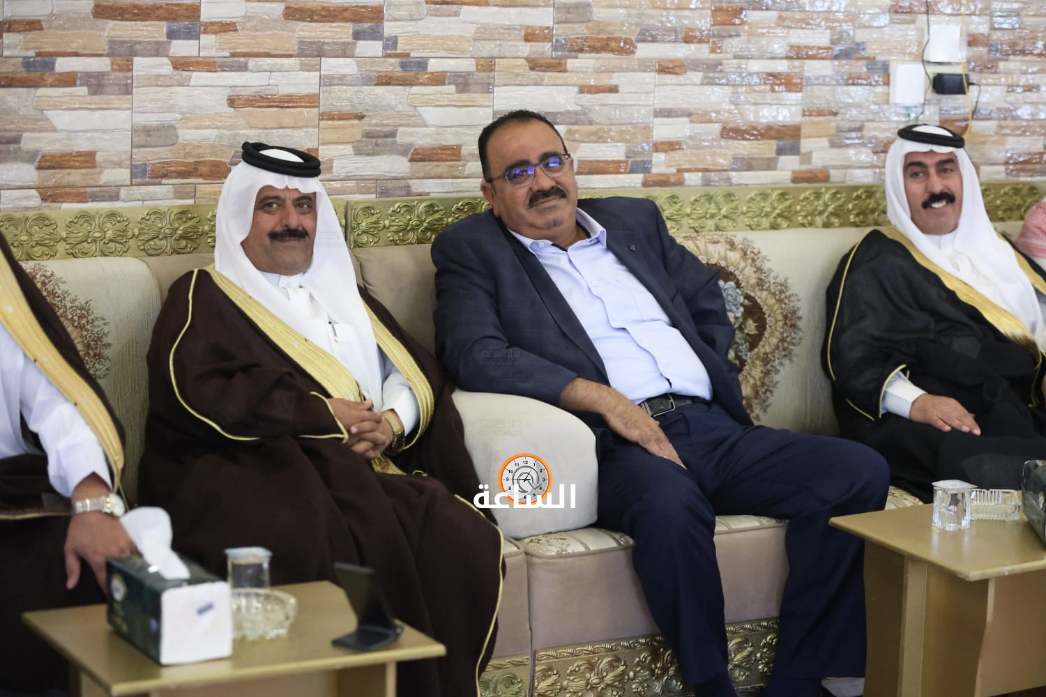 Madar Al-Saa Images 0.9144190138483016