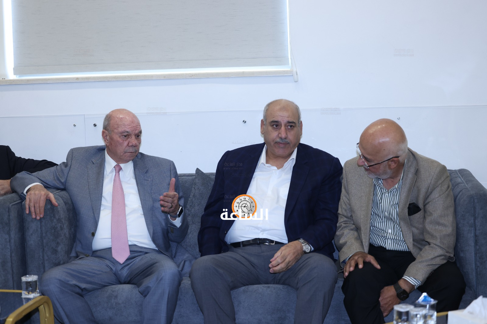 Madar Al-Saa Images 0.7770685708059972