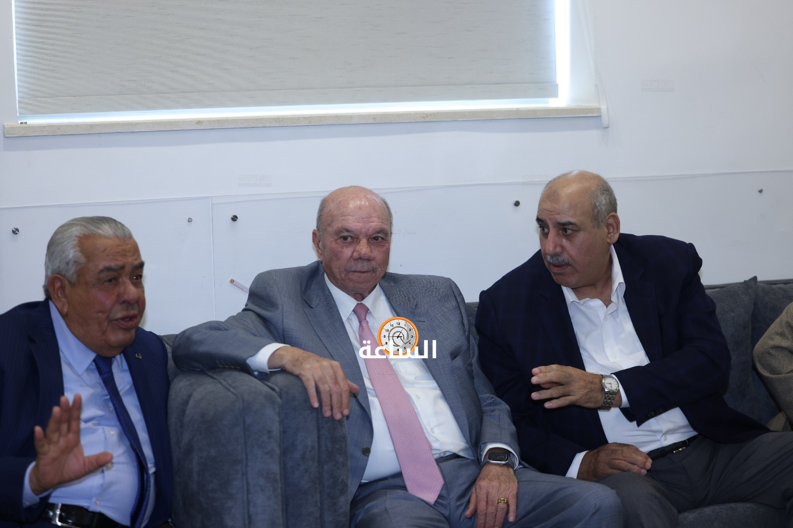 Madar Al-Saa Images 0.46302213229524747