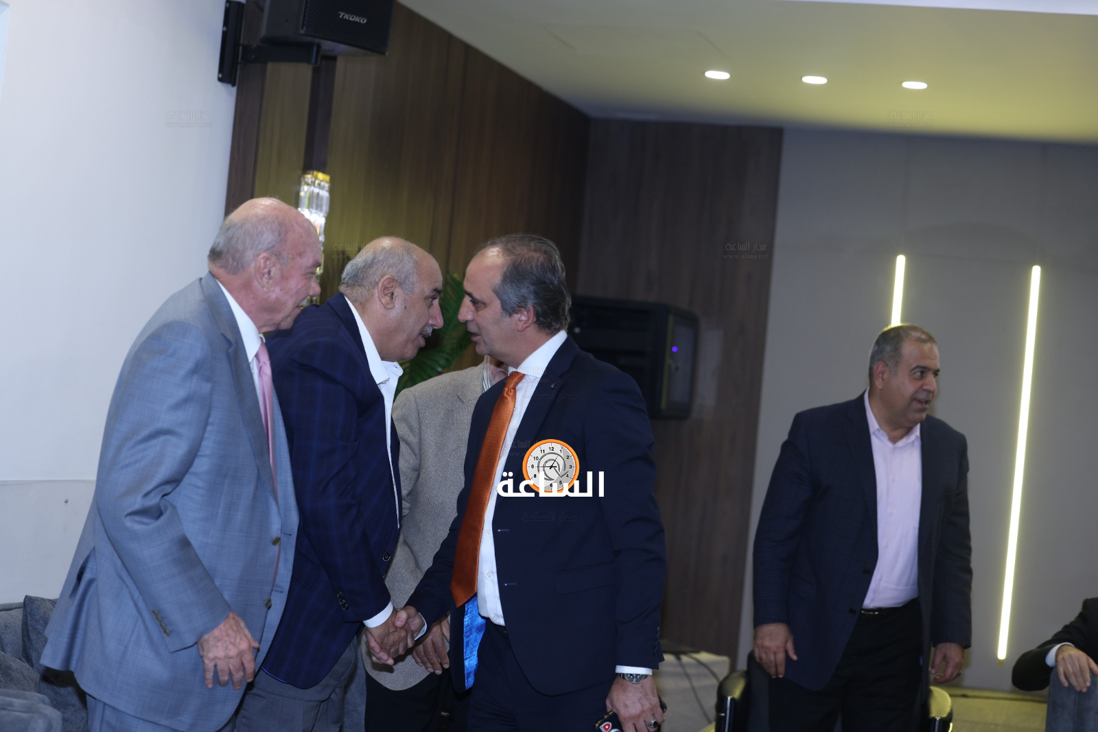 Madar Al-Saa Images 0.2275086173070643