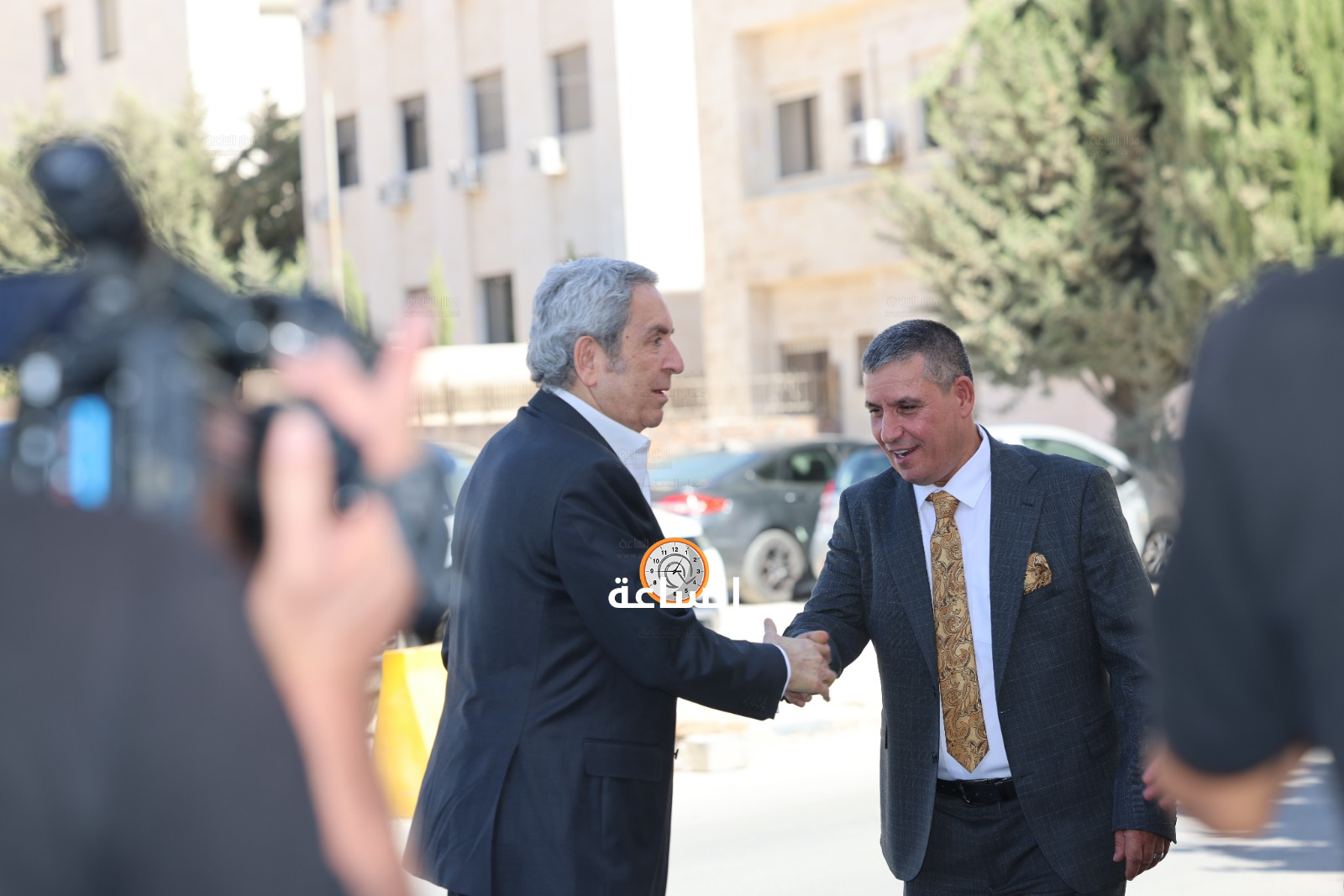 Madar Al-Saa Images 0.5424524823211421
