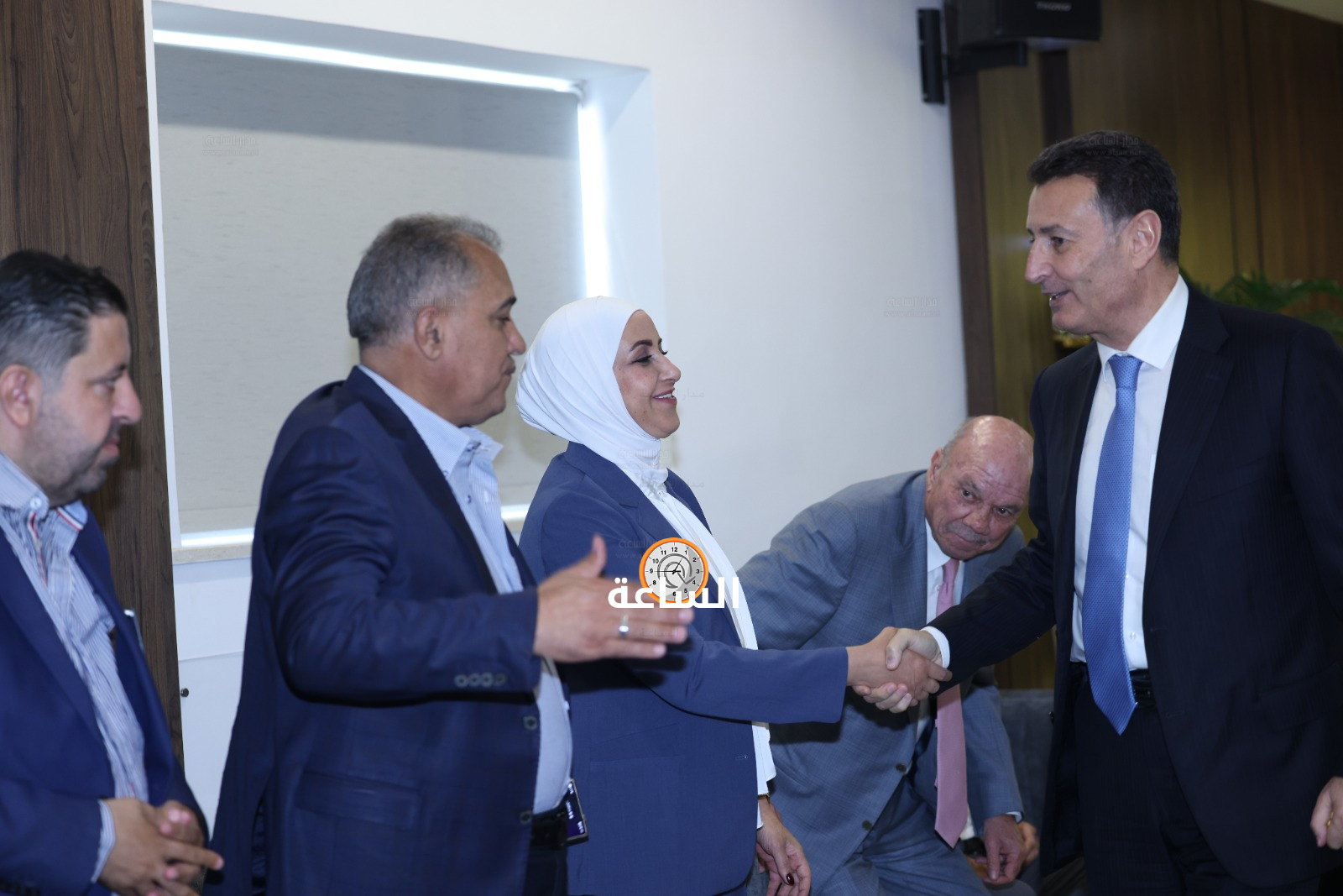 Madar Al-Saa Images 0.221999012788477