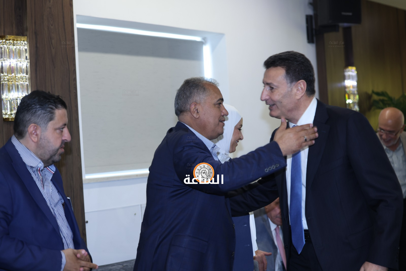 Madar Al-Saa Images 0.03645376297132774