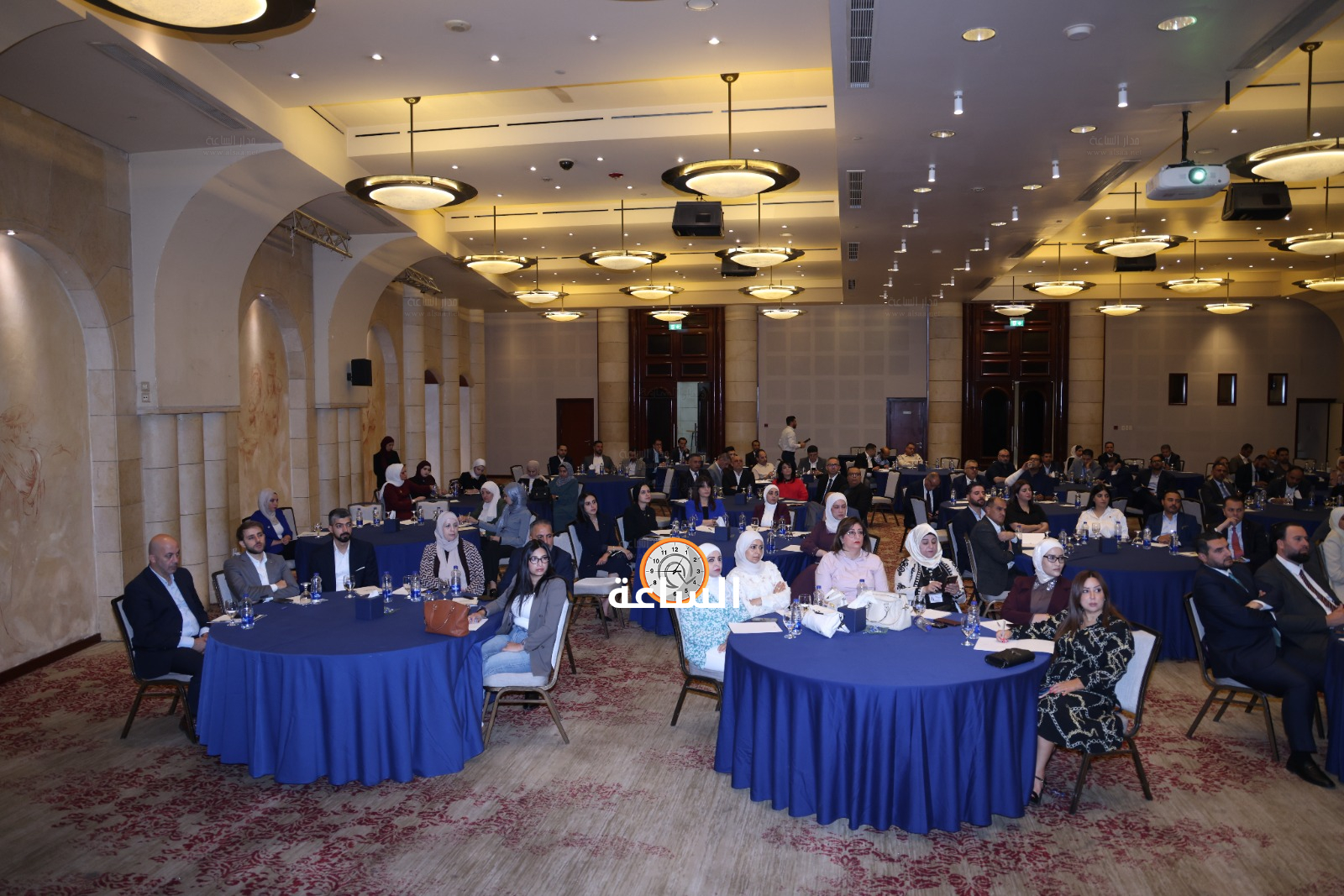 Madar Al-Saa Images 0.7389647761886394