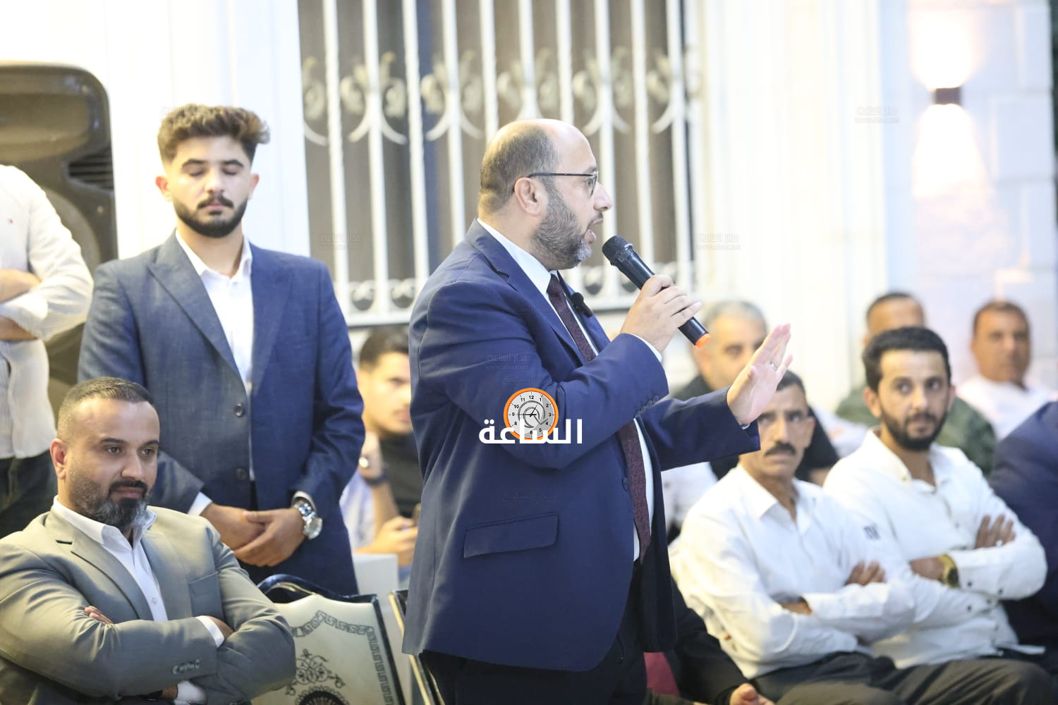 Madar Al-Saa Images 0.21813704409584