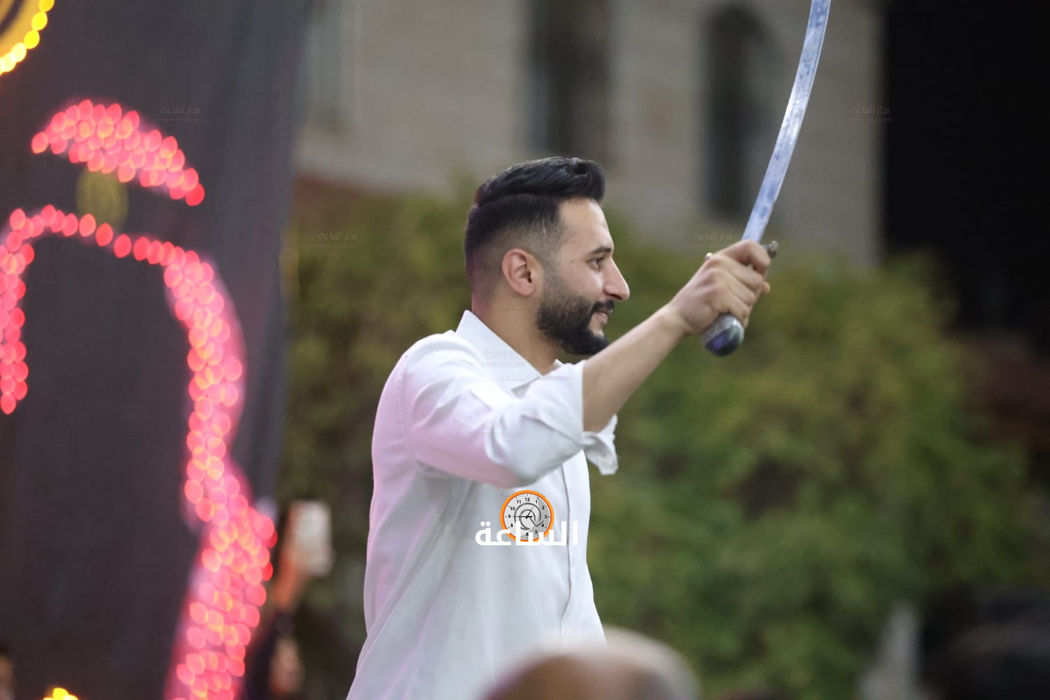 Madar Al-Saa Images 0.7705518568733349
