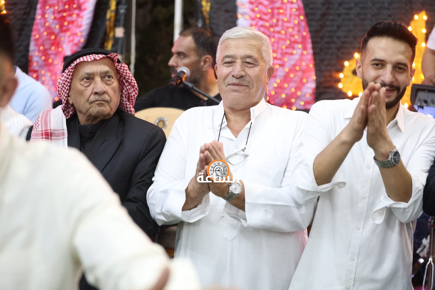 Madar Al-Saa Images 0.8563812868174373