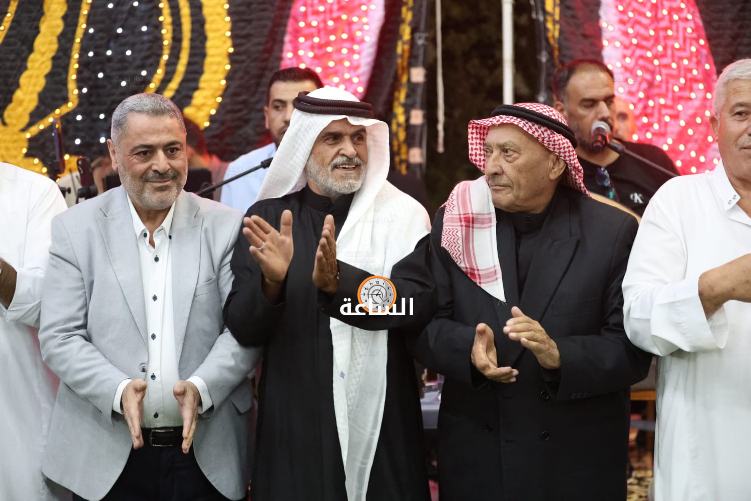 Madar Al-Saa Images 0.7588662855440302