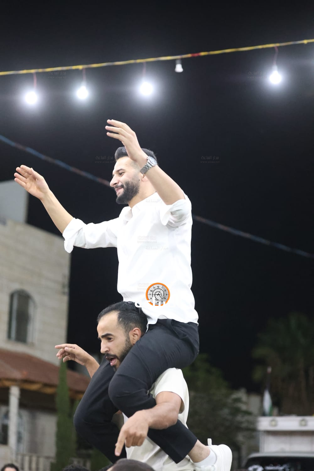 Madar Al-Saa Images 0.33650335677197796
