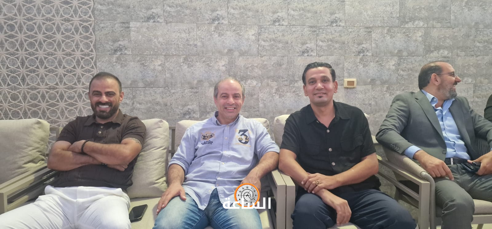 Madar Al-Saa Images 0.22625178802017054