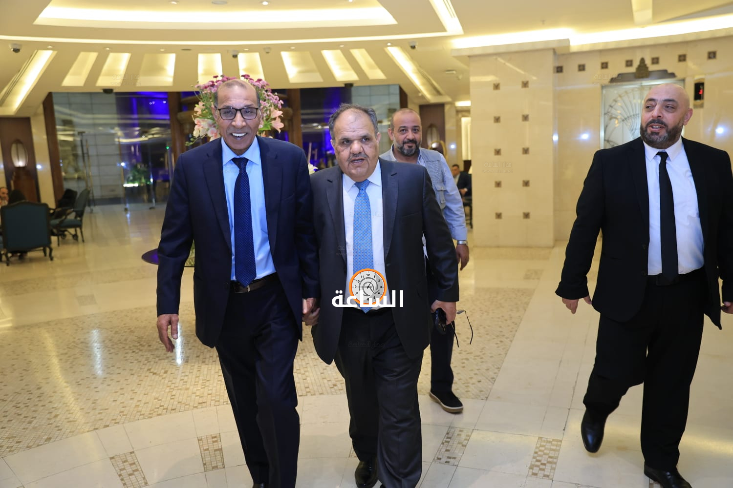 Madar Al-Saa Images 0.9772900057519778