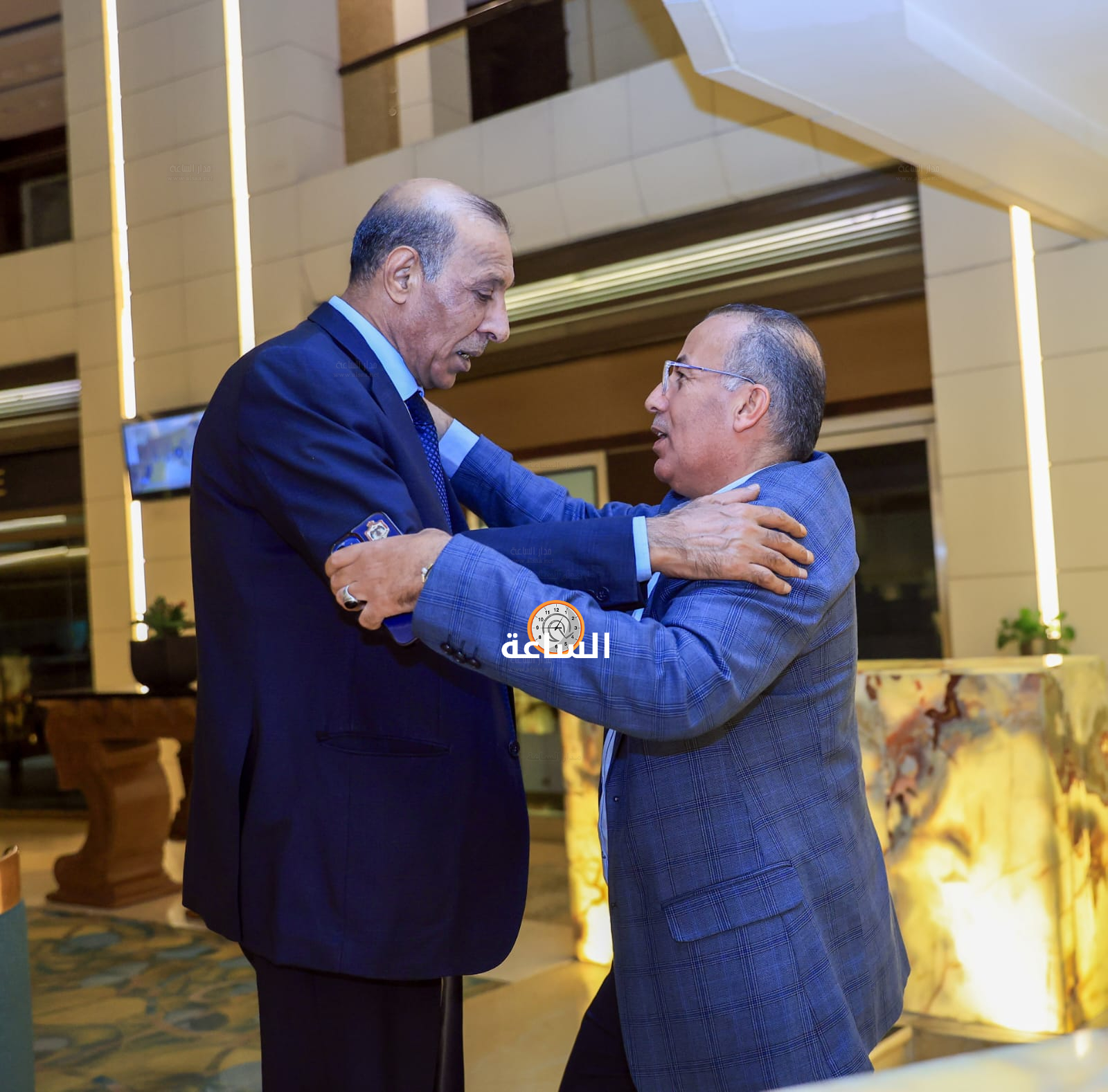 Madar Al-Saa Images 0.029262171885784283