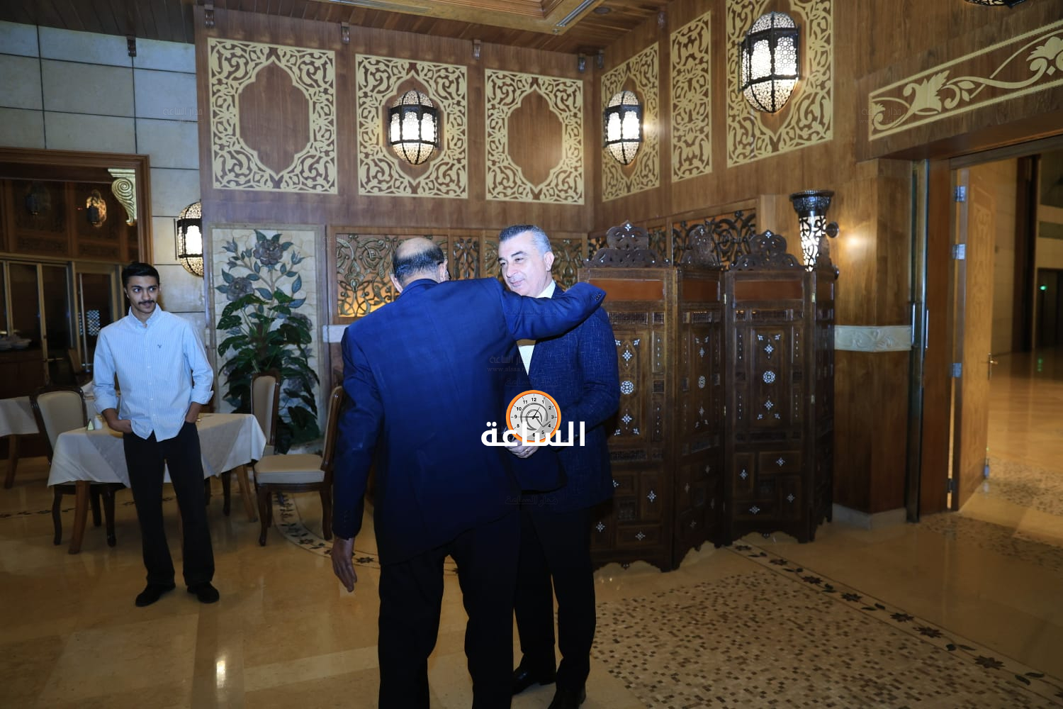 Madar Al-Saa Images 0.3656005073174523