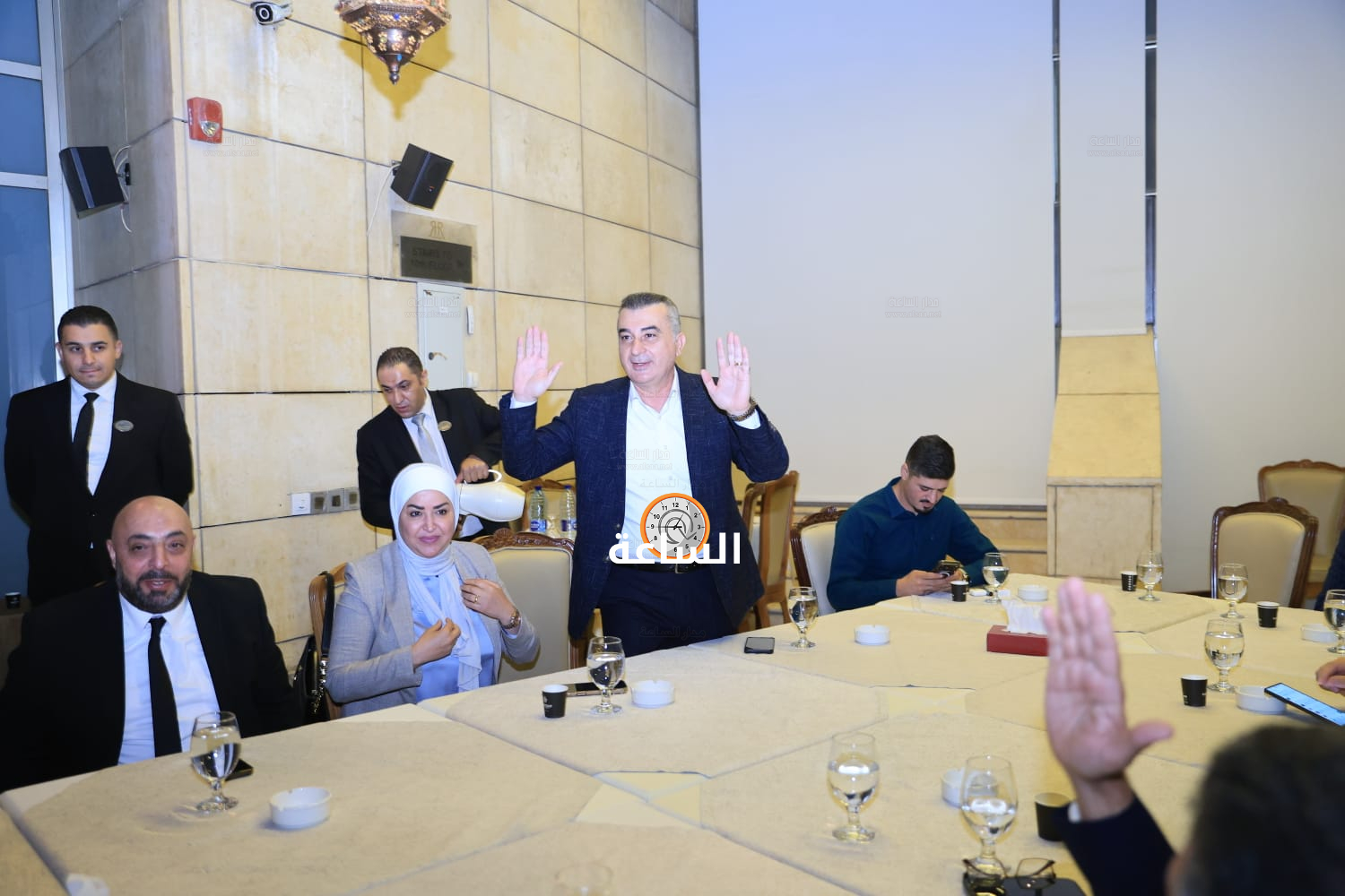 Madar Al-Saa Images 0.5005935109204174