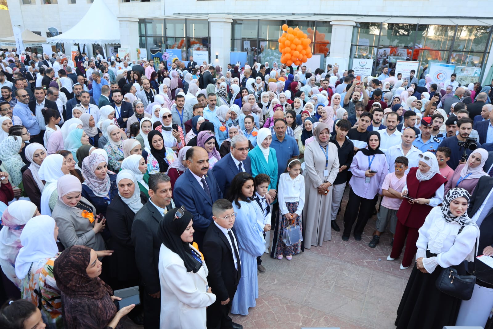 Madar Al-Saa Images 0.8183079809513972