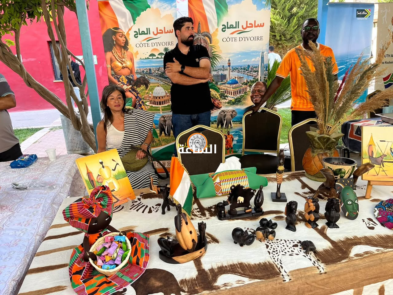 Madar Al-Saa Images 0.8781984735393079