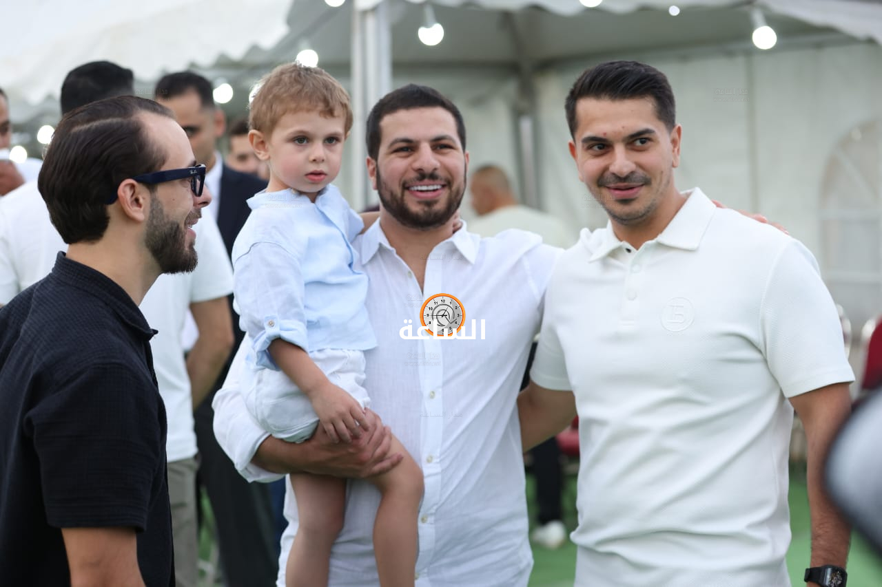 Madar Al-Saa Images 0.2308398176547236