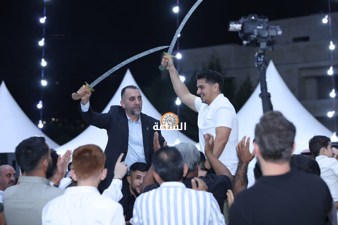 Madar Al-Saa Images 0.8163627640108801