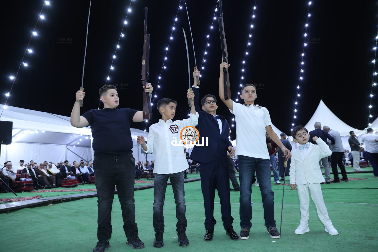 Madar Al-Saa Images 0.8837877499235862
