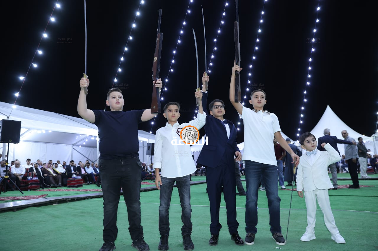 Madar Al-Saa Images 0.6129323803424936
