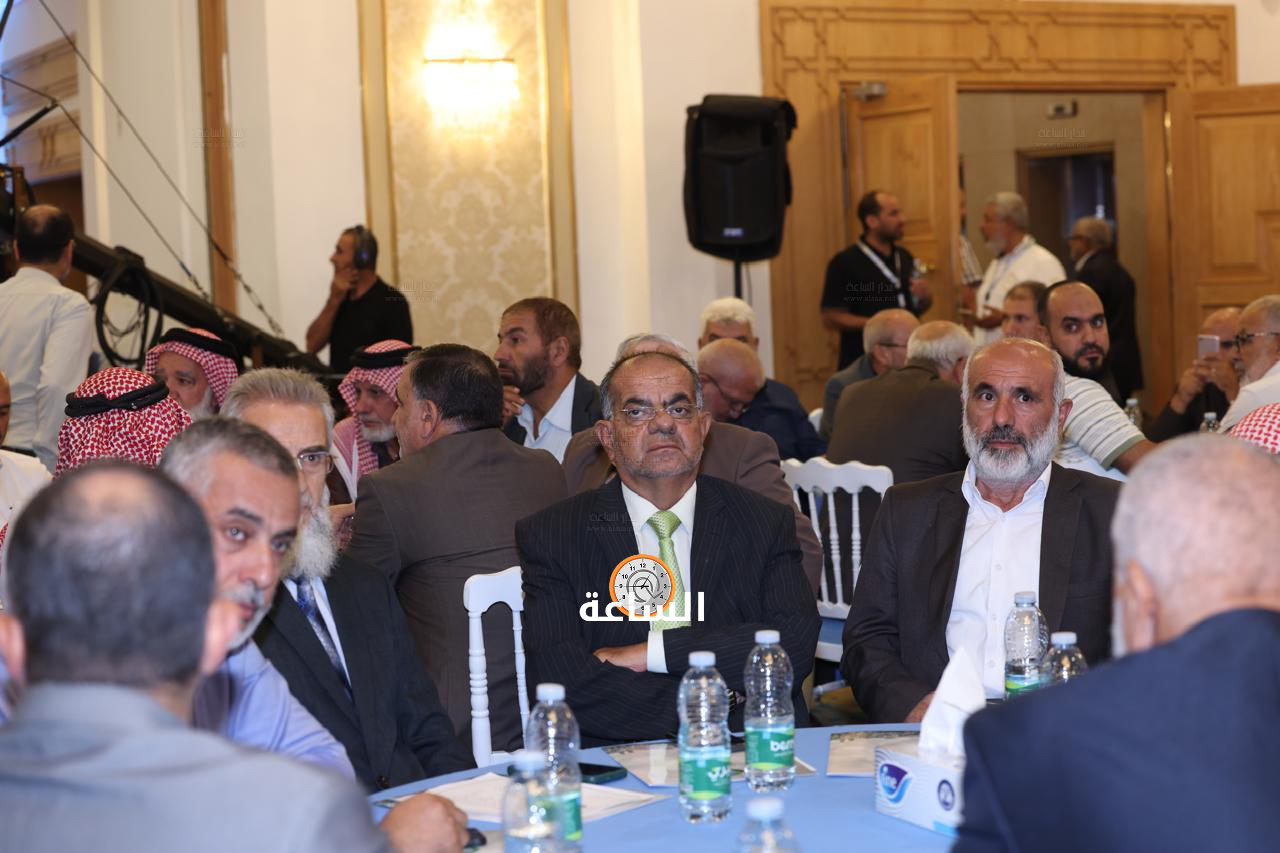 Madar Al-Saa Images 0.7806702682274094