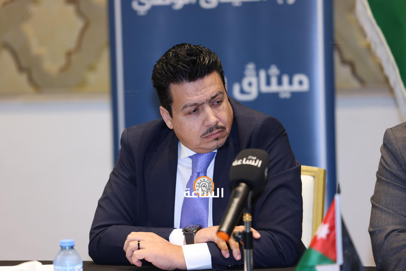 Madar Al-Saa Images 0.6340111162757176