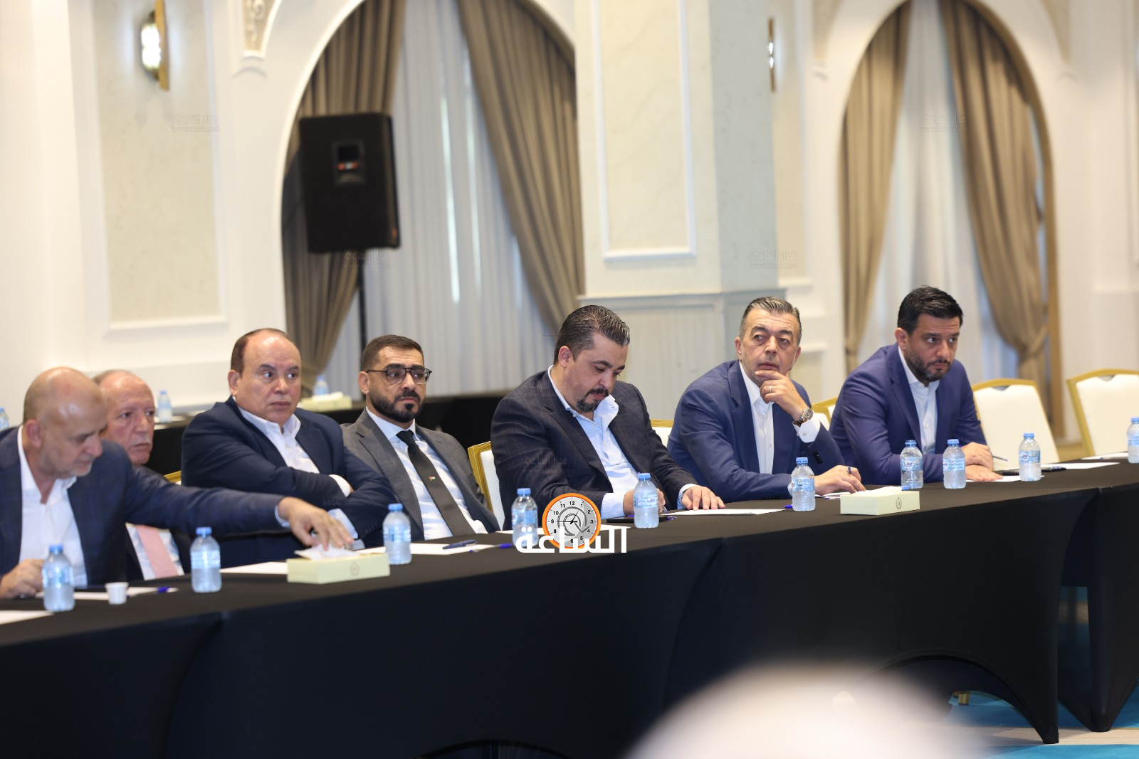 Madar Al-Saa Images 0.3753341240987237
