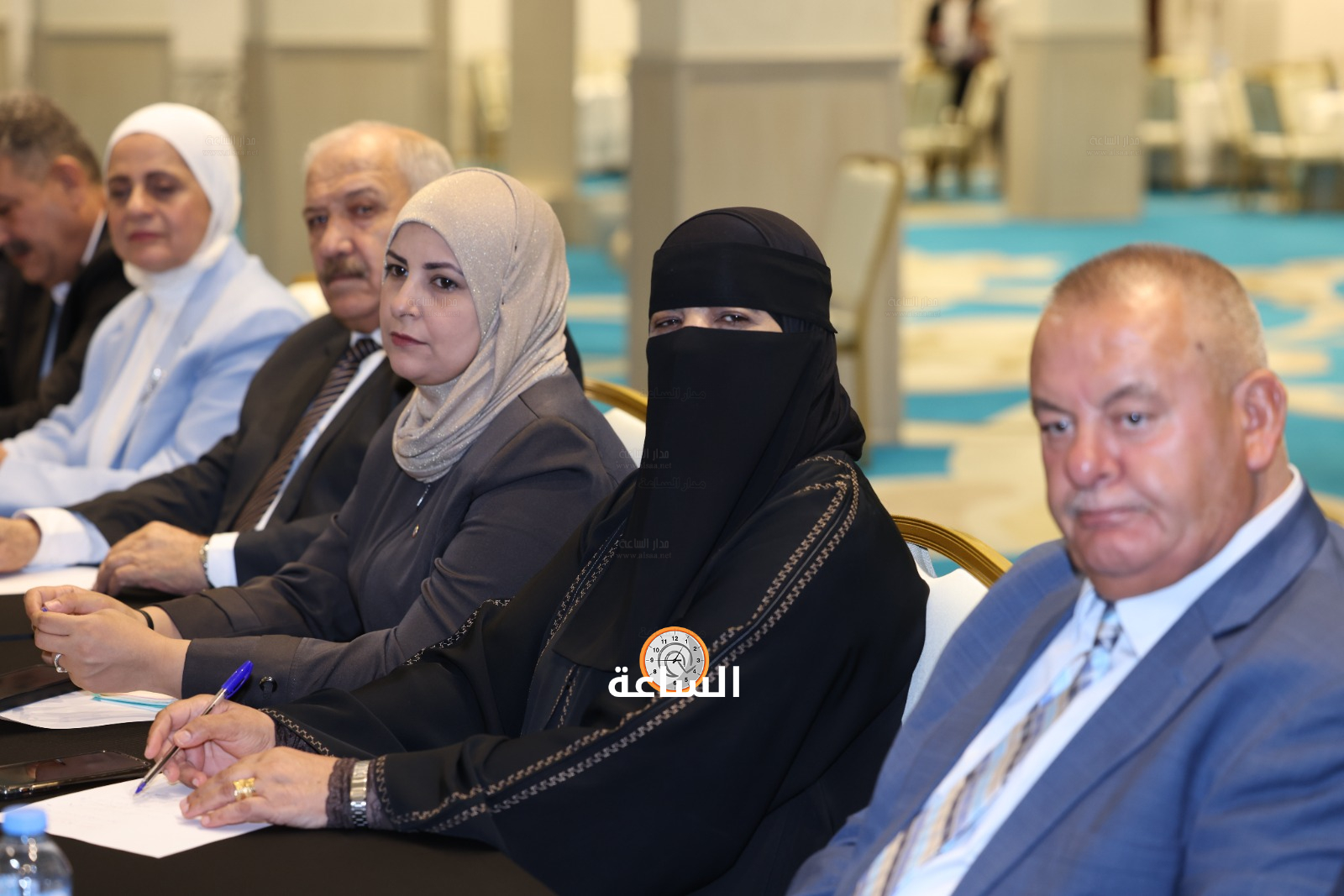 Madar Al-Saa Images 0.8774075117682558