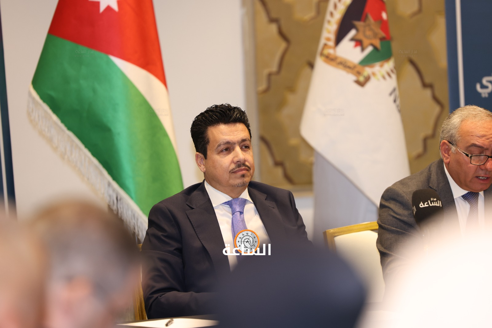 Madar Al-Saa Images 0.8969438477298699