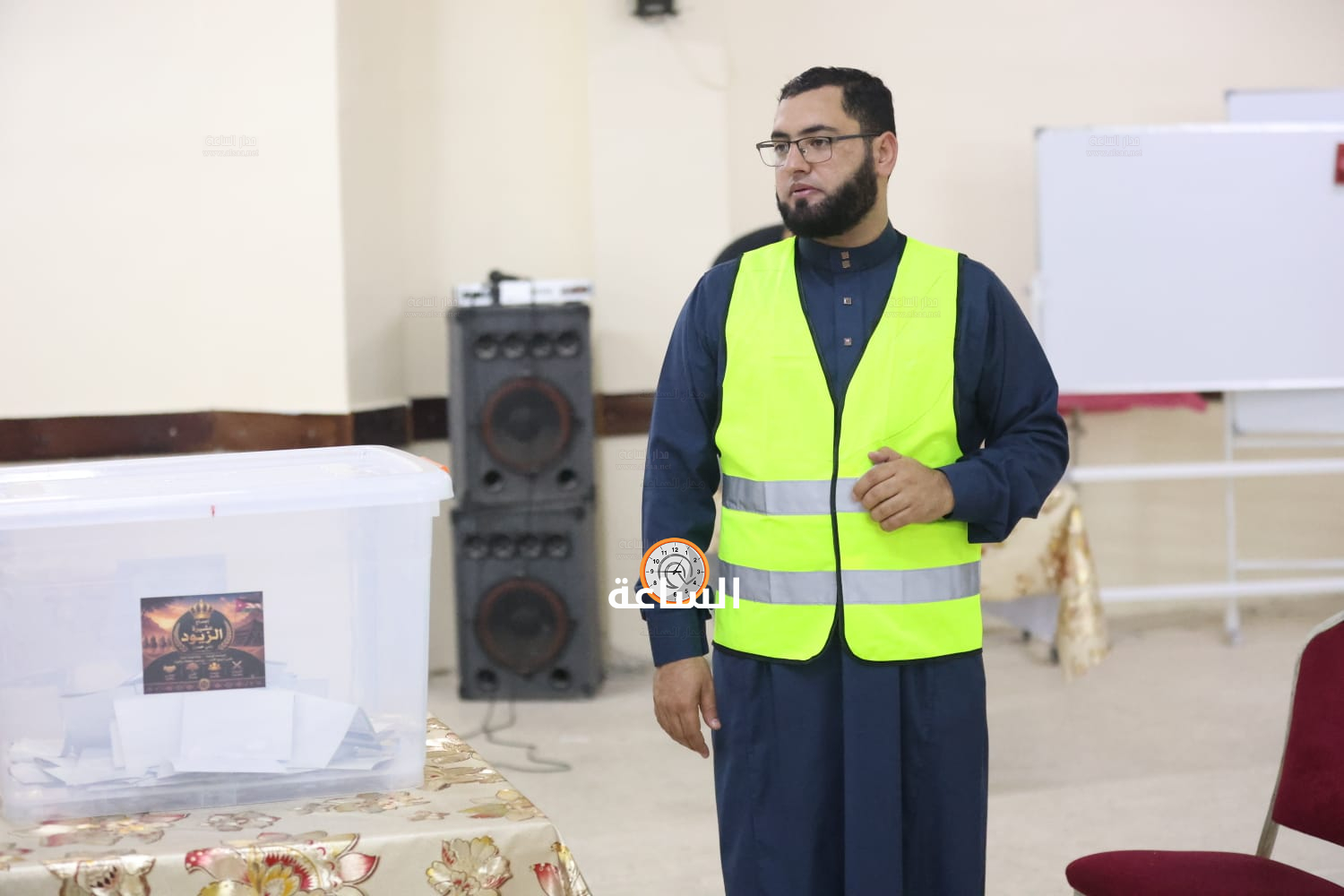 Madar Al-Saa Images 0.4374002415728496