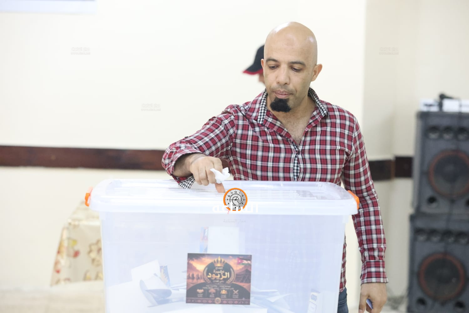 Madar Al-Saa Images 0.31350089511753976