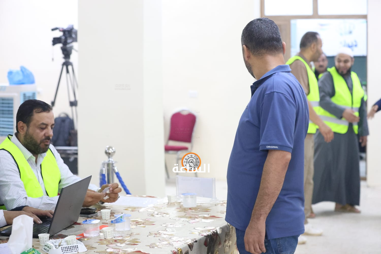 Madar Al-Saa Images 0.034267787376469294